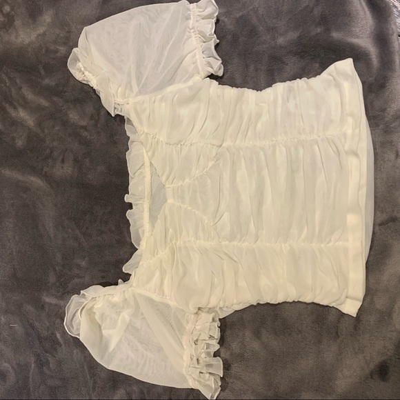 White Lacey crop top - Picture 2 of 2